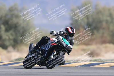 media/Oct-13-2025-Moto Forza (Mon) [[a66d839500]]/4-C Group/Session 4 Turn 7/